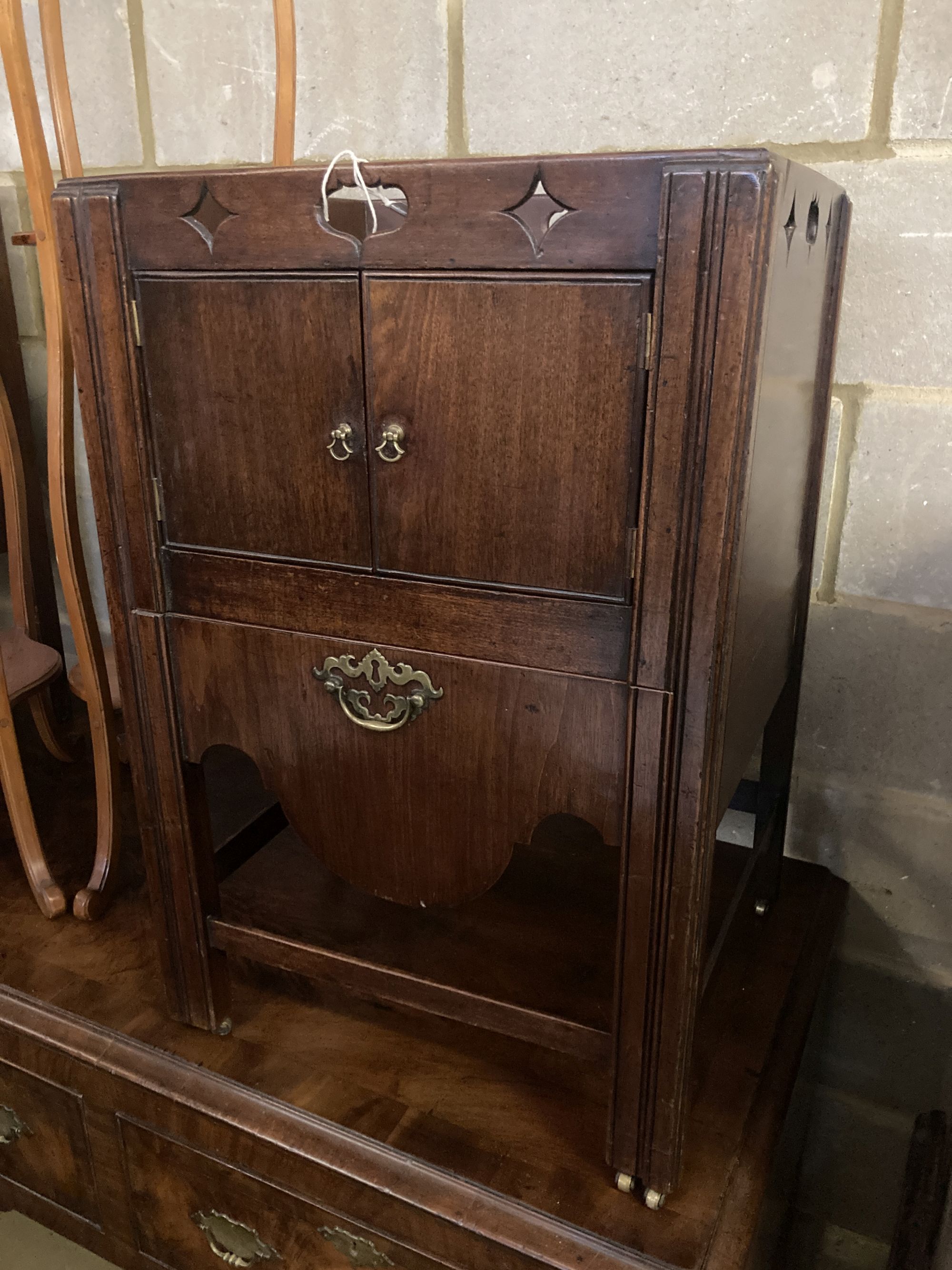 A George III mahogany tray top commode, width 50cm depth 44cm height 76cm